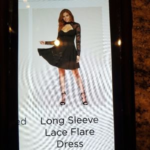 Bebe Cocktail dress Size 6 NWT